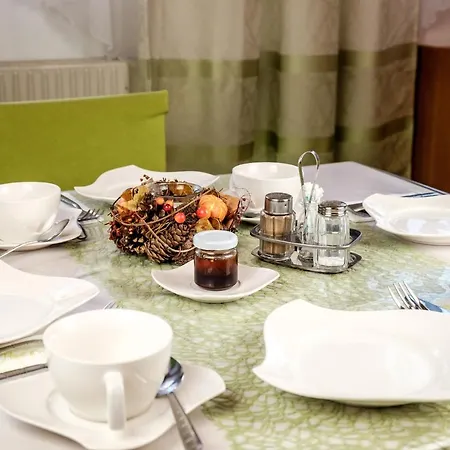 بيت ضيافة Gaestehaus Ranftl 3*