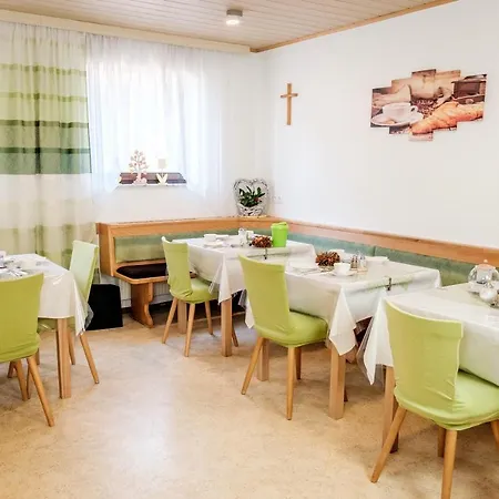 Gaestehaus Ranftl 3*