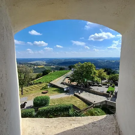 بيت ضيافة Gaestehaus Ranftl 3*